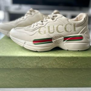 GUCCI  Leather Rhyton Leather Men's Sneakers GUCCI Print Logo Size 8.5